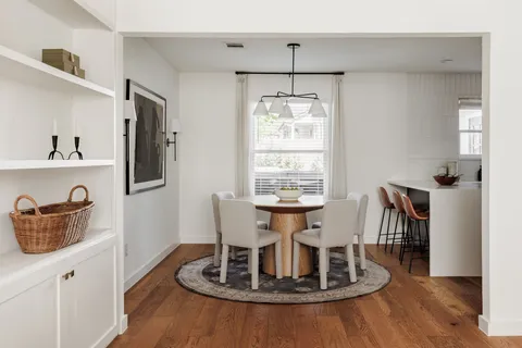 $880,000 | 7402 Whistlestop Drive, Austin, TX 78749