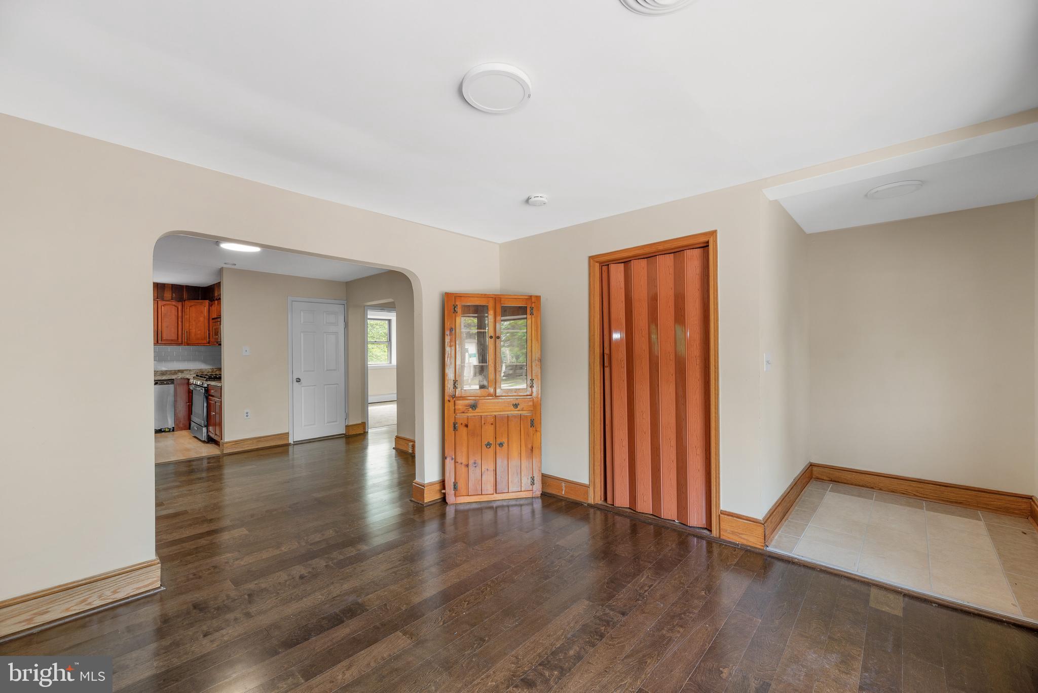 9373 Whiskey Bottom Road Laurel, MD 20723 - Photo 5 of 43 Living Room