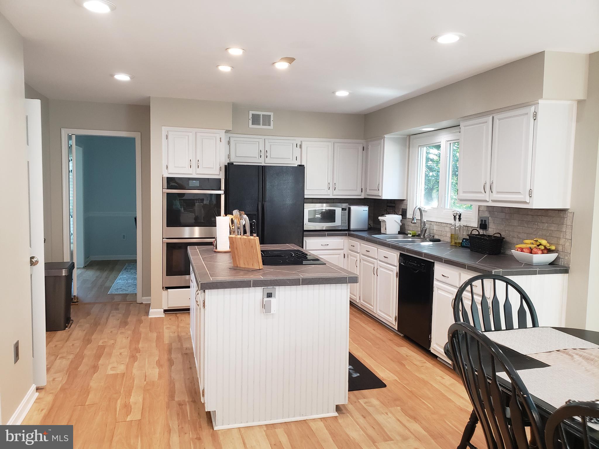 8010 Rocky Run Road Gainesville, VA 20155 - Photo 3 of 13 Recently updated kitchen designed for cooking!