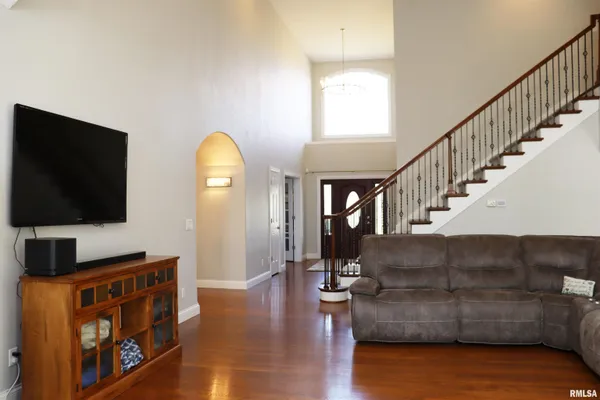 $799,900 | 6800 Stonecrest Court, Peoria, IL 61615