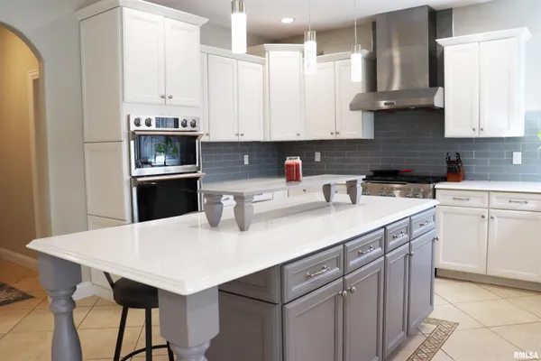 $799,900 | 6800 Stonecrest Court, Peoria, IL 61615