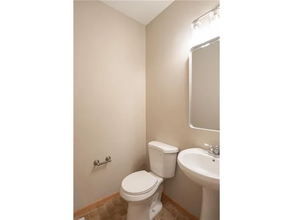 $3,300 | 4108 Regent Avenue North, Robbinsdale, MN 55422