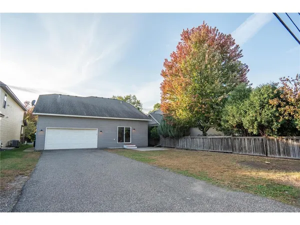 $3,300 | 4108 Regent Avenue North, Robbinsdale, MN 55422