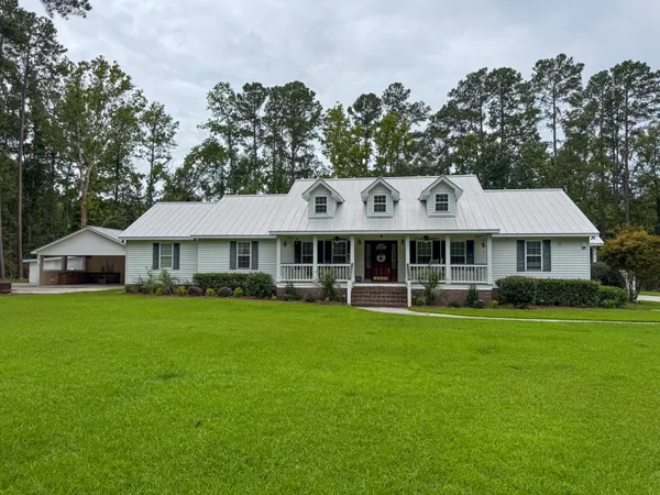 $650,000 | 110 Woodland Avenue, Hampton, SC 29924