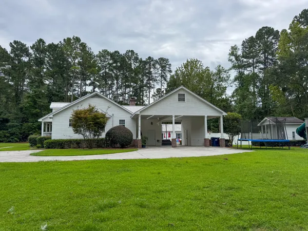 $650,000 | 110 Woodland Avenue, Hampton, SC 29924