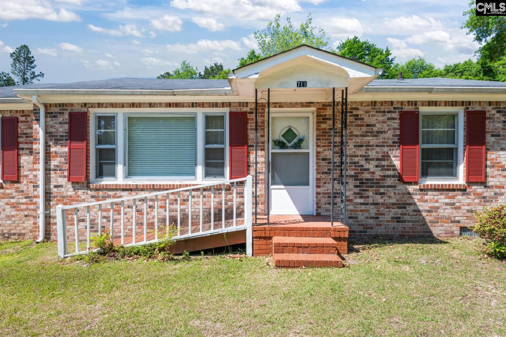 711 St Paul Road Camden, SC 29020 - Photo 5 of 38