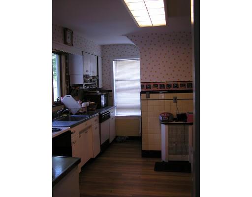 32 Whitney Road Medford, MA 02155 - Photo 11 of 28 Gallery Image 11