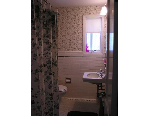 32 Whitney Road Medford, MA 02155 - Photo 7 of 28 Gallery Image 7