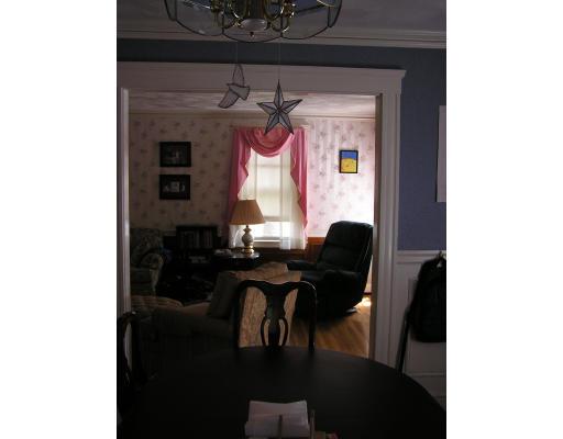32 Whitney Road Medford, MA 02155 - Photo 10 of 28 Gallery Image 10