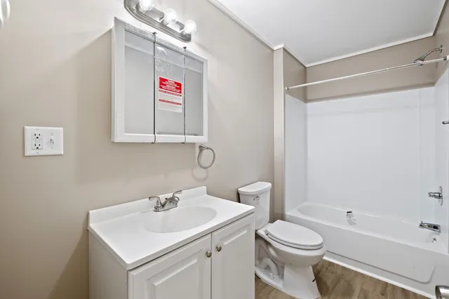 $1,495 | 66 Myrtle Street, Unit 12, Claremont, NH 03743