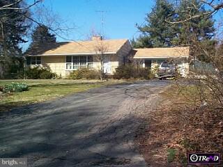 293 Pennington Harbourton Road Pennington, NJ 08534 - Photo 1 of 5 Gallery Image 1