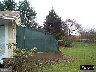 293 Pennington Harbourton Road Pennington, NJ 08534 - Photo 4 of 5 Gallery Image 4