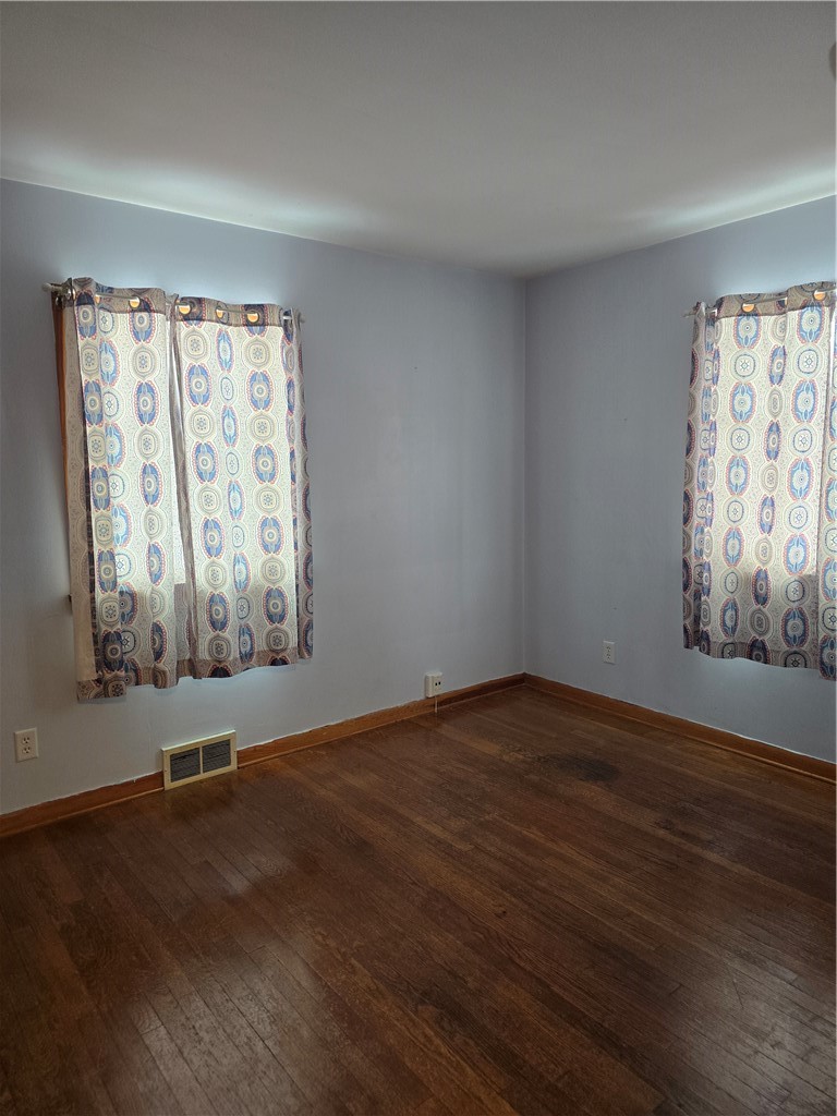 2353 East Hendrix Street Decatur, IL 62521 - Photo 2 of 7 Gallery Image 2