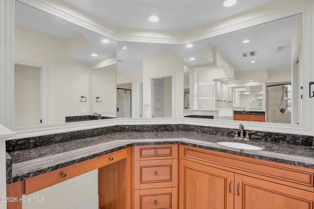 $1,125,000 | 8476 Compass Pointe East Wynd Northeast, Leland, NC 28451