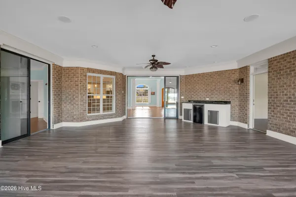 $1,085,000 | 8476 Compass Pointe East Wynd Northeast, Leland, NC 28451