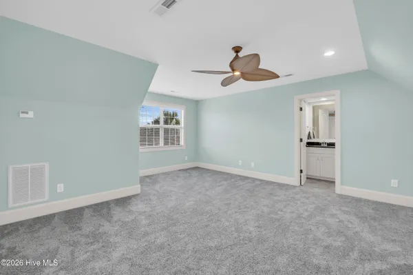 $1,085,000 | 8476 Compass Pointe East Wynd Northeast, Leland, NC 28451