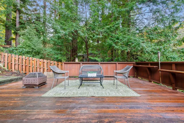 a view of outdoor space yard and patio