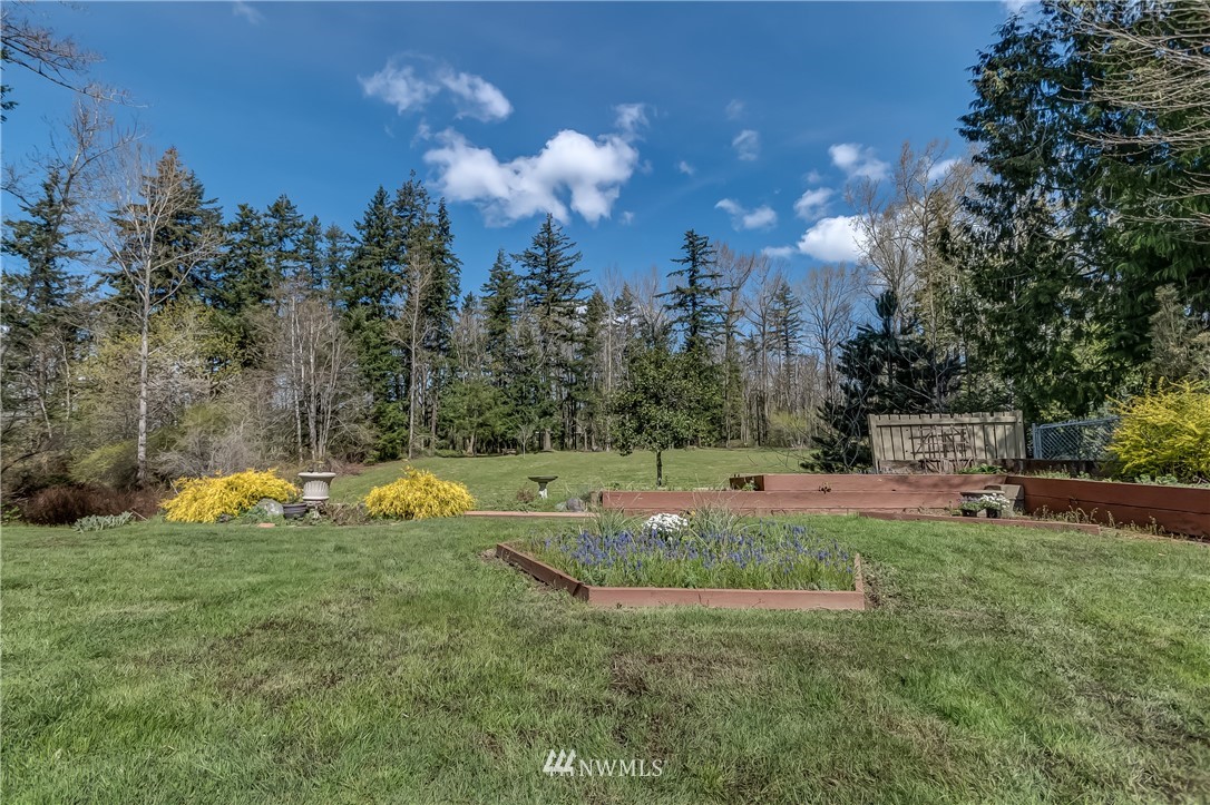 1020 McLeod Road Bellingham, WA 98226 - Photo 2 of 25 Gallery Image 2