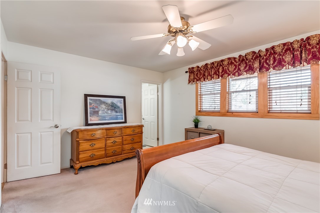 1020 McLeod Road Bellingham, WA 98226 - Photo 14 of 25 Gallery Image 14