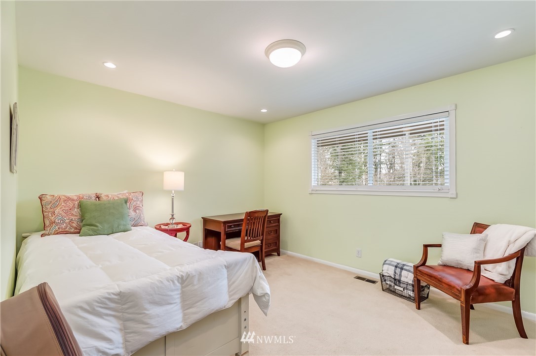 1020 McLeod Road Bellingham, WA 98226 - Photo 15 of 25 Gallery Image 15