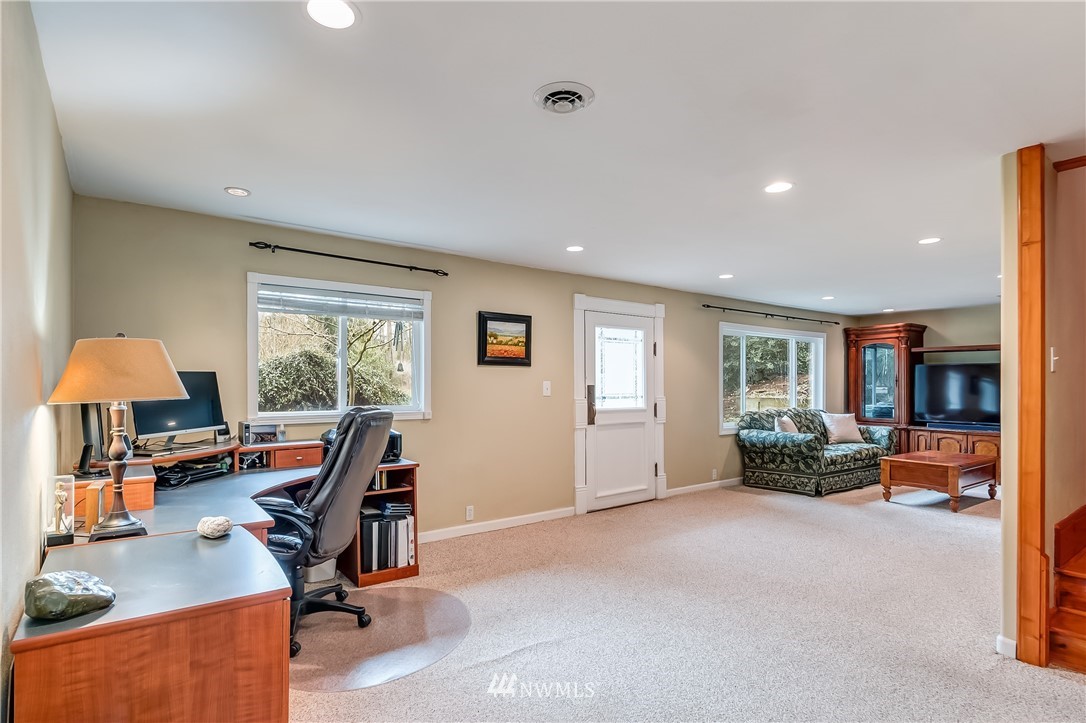 1020 McLeod Road Bellingham, WA 98226 - Photo 17 of 25 Gallery Image 17