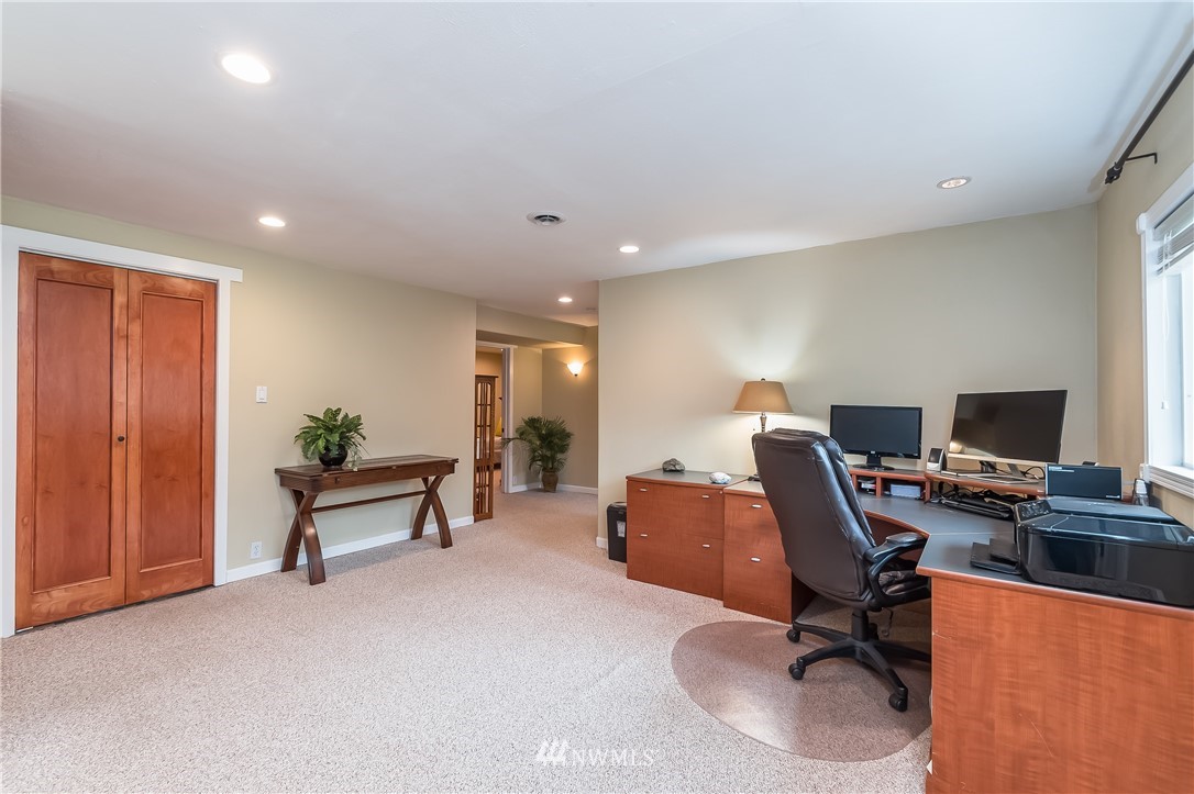 1020 McLeod Road Bellingham, WA 98226 - Photo 20 of 25 Gallery Image 20