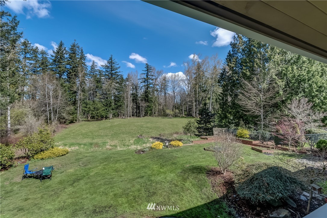1020 McLeod Road Bellingham, WA 98226 - Photo 3 of 25 Gallery Image 3