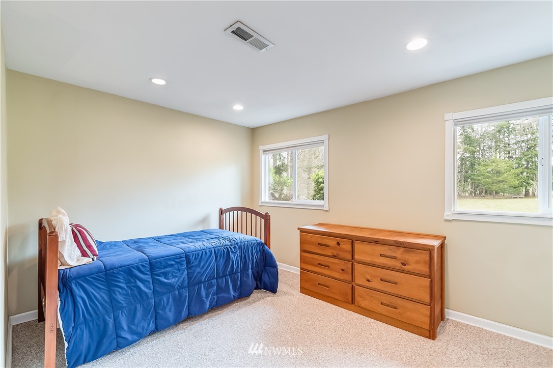 1020 McLeod Road Bellingham, WA 98226 - Photo 21 of 25 Gallery Image 21