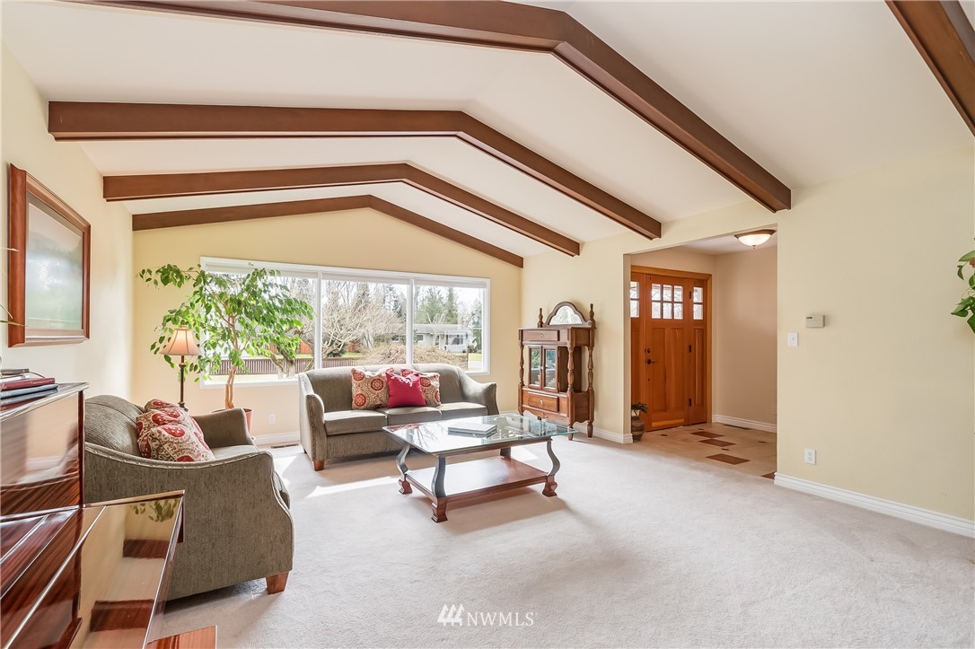 1020 McLeod Road Bellingham, WA 98226 - Photo 5 of 25 Gallery Image 5