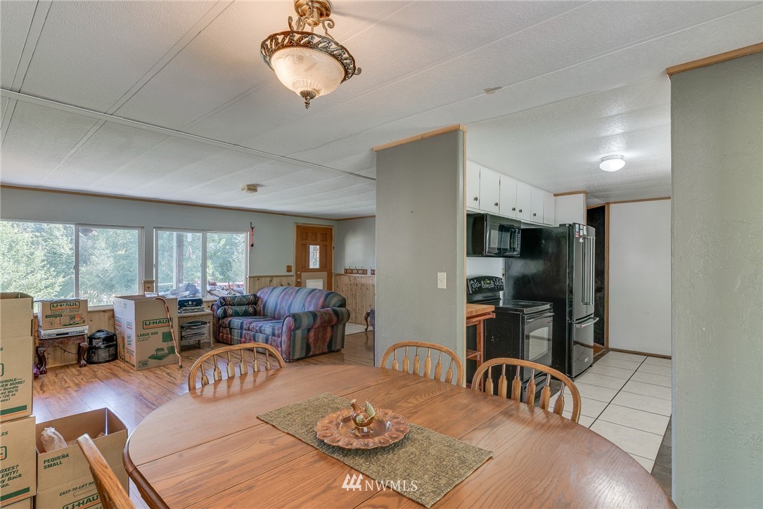 5890 Squilchuck Road Wenatchee, WA 98801 - Photo 8 of 25 Gallery Image 8