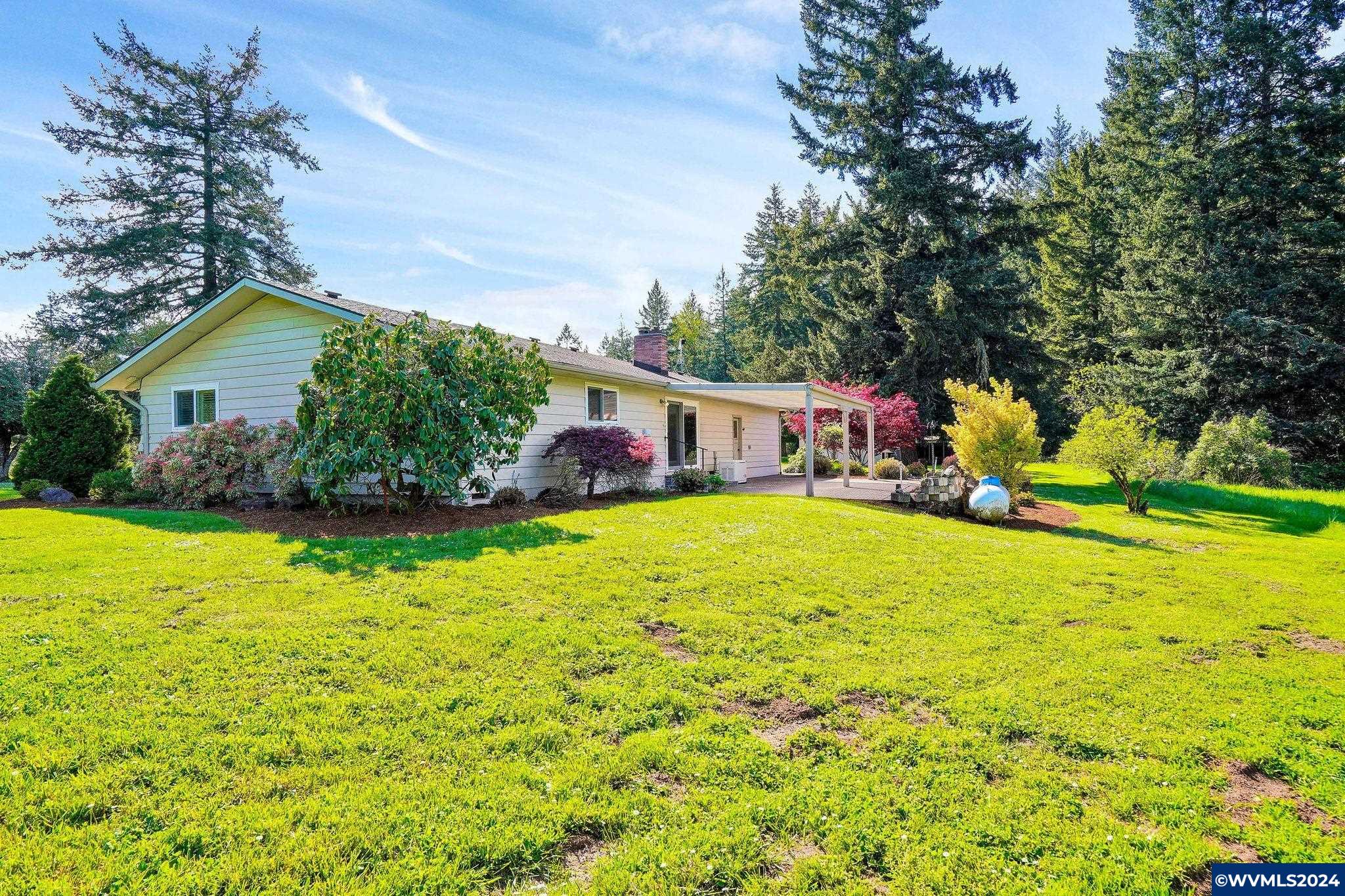 33522 Totem Pole Road Lebanon, OR 97355 - Photo 18 of 42 Gallery Image 18