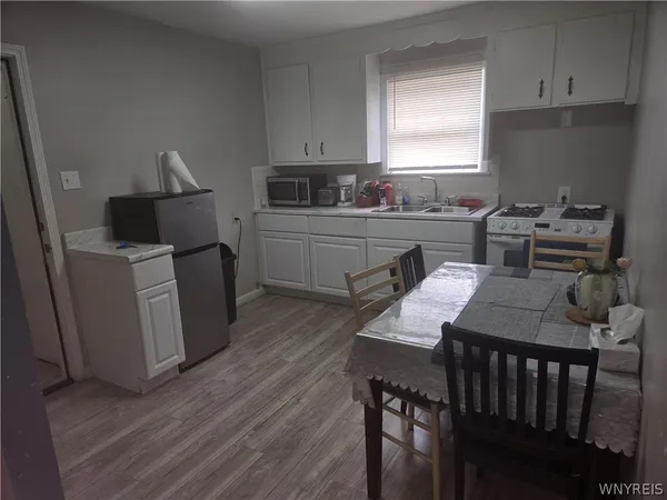 $2,000 | 1001 17th Street, Niagara Falls, NY 14301