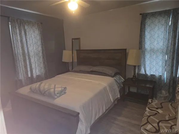 $2,000 | 1001 17th Street, Niagara Falls, NY 14301