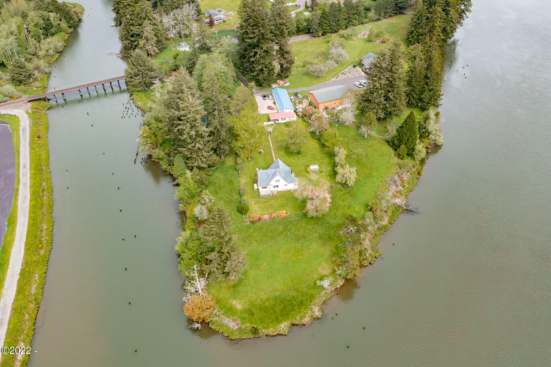 1130 Southeast River Road Toledo, OR 97391 - Photo 54 of 58 DJI_0272