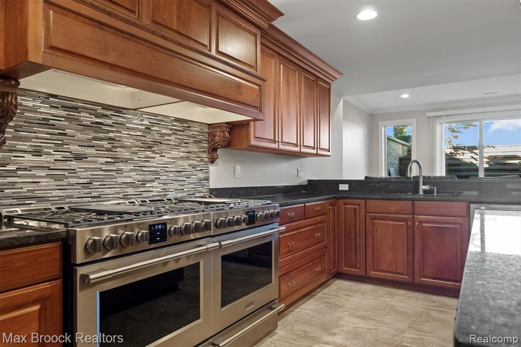 4764 Dow Ridge Road West Bloomfield, MI 48324 - Photo 56 of 97