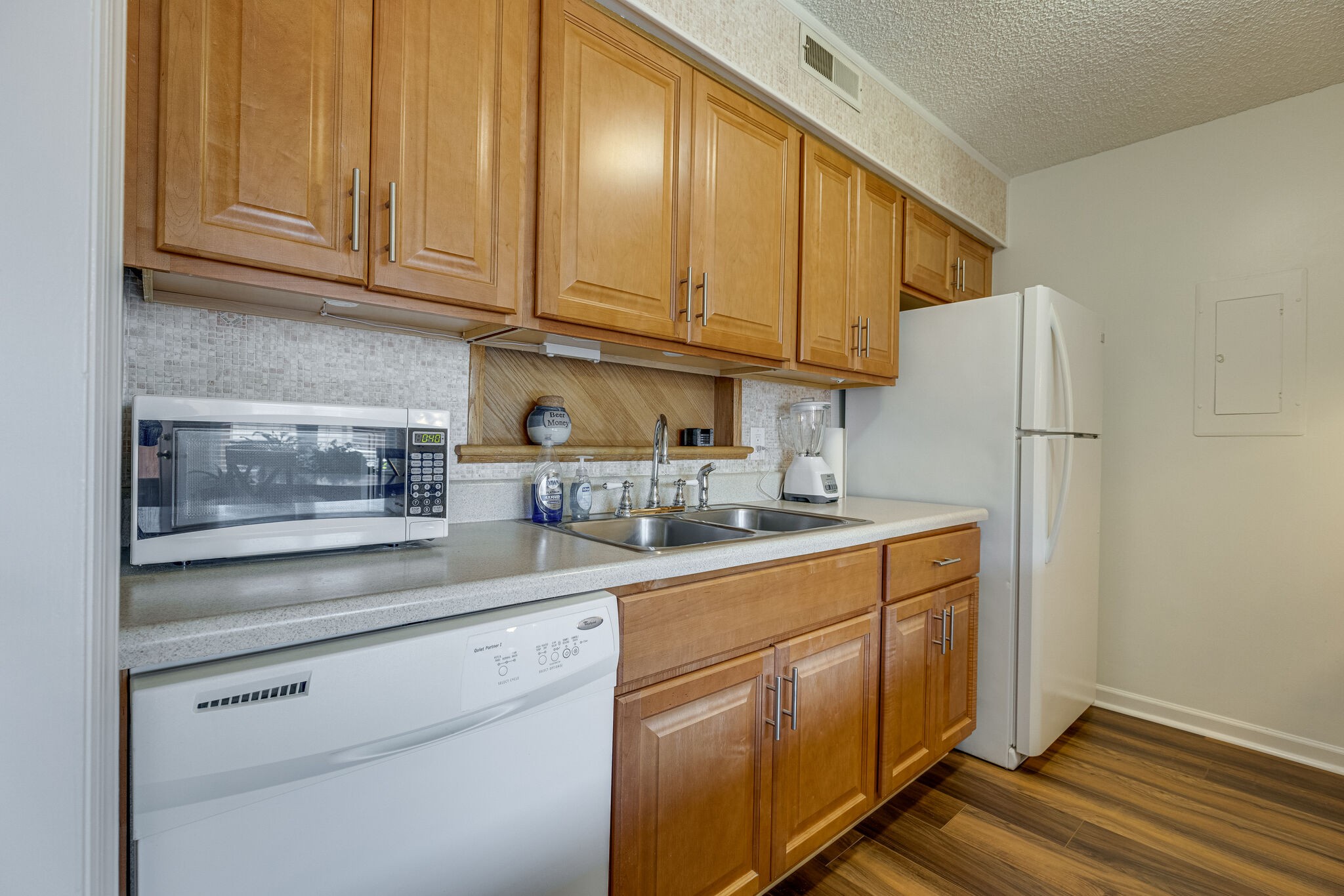 4001 Anderson Road, Unit J17 Nashville, TN 37217 - Photo 13 of 34 Gallery Image 13