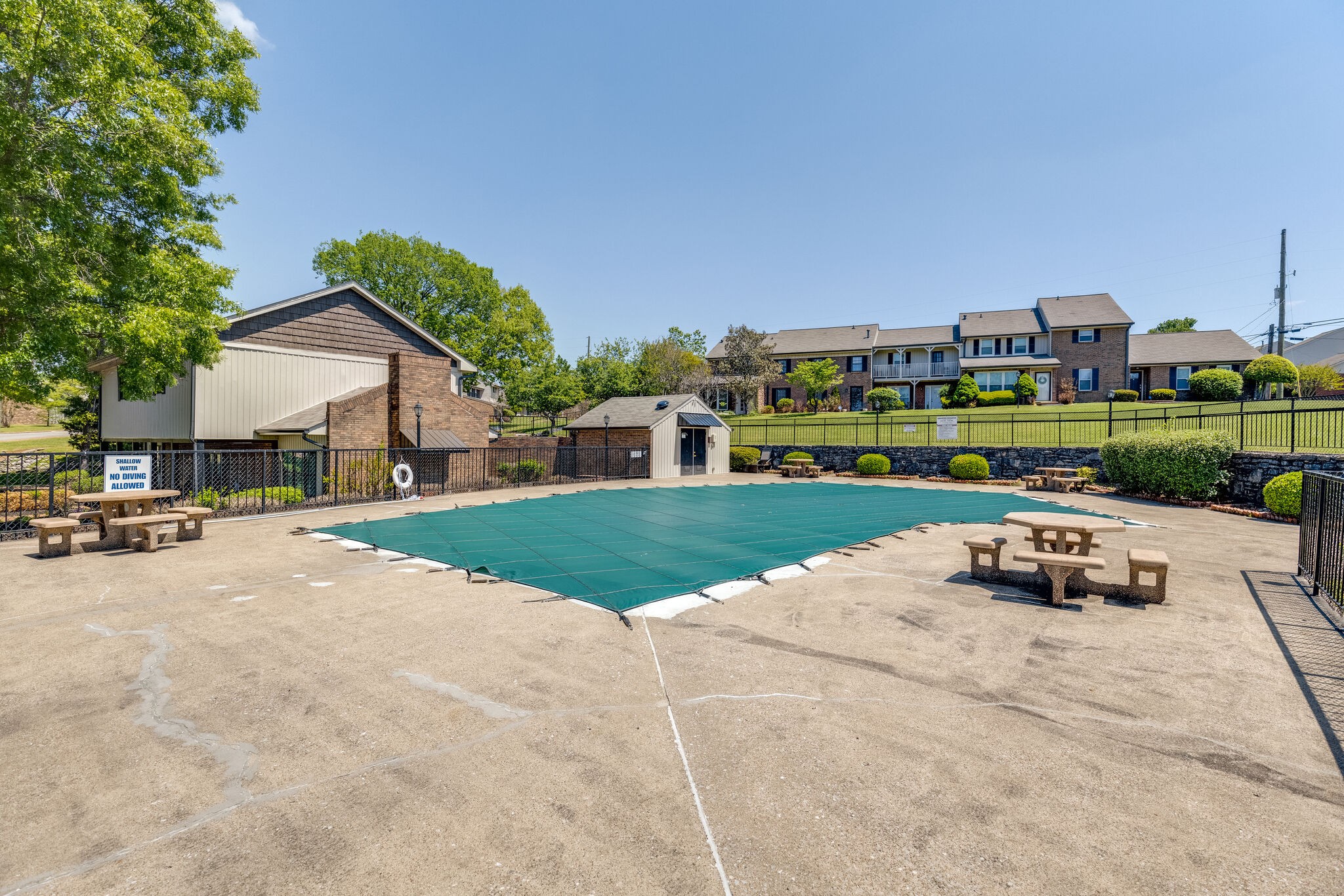 4001 Anderson Road, Unit J17 Nashville, TN 37217 - Photo 30 of 34 Gallery Image 30