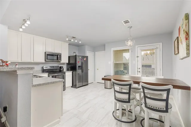 $263,900 | 8818 Stewart Street, Cross Roads, TX 76227