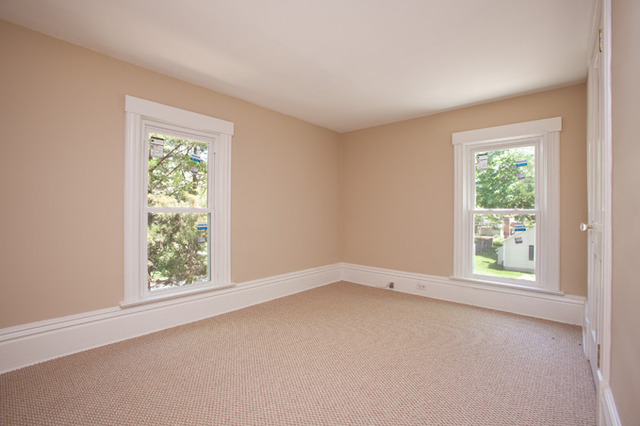 306 Read Street Elburn, IL 60119 - Photo 11 of 18 an empty room with a window