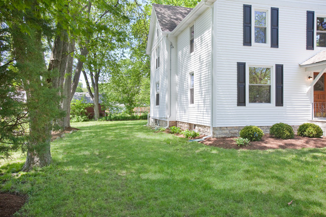306 Read Street Elburn, IL 60119 - Photo 17 of 18 front view of a house with a yard