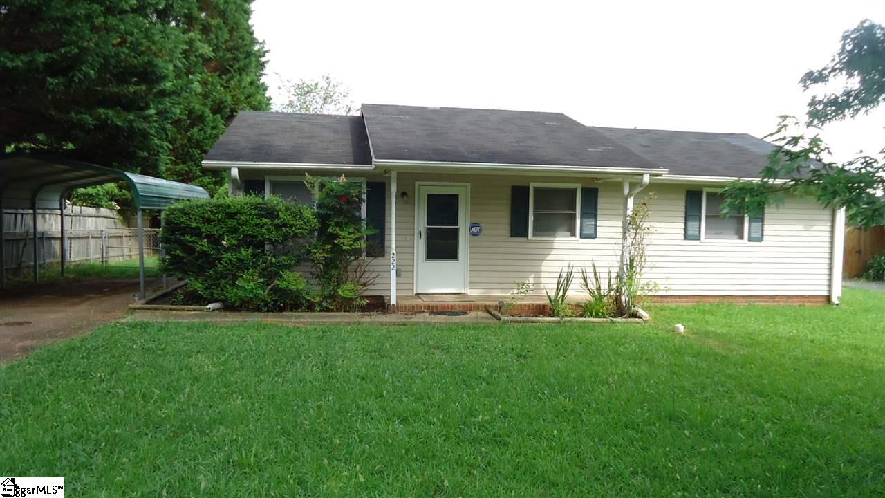 222 Wingo Road Wellford, SC 29385 - Photo 1 of 21 Gallery Image 1