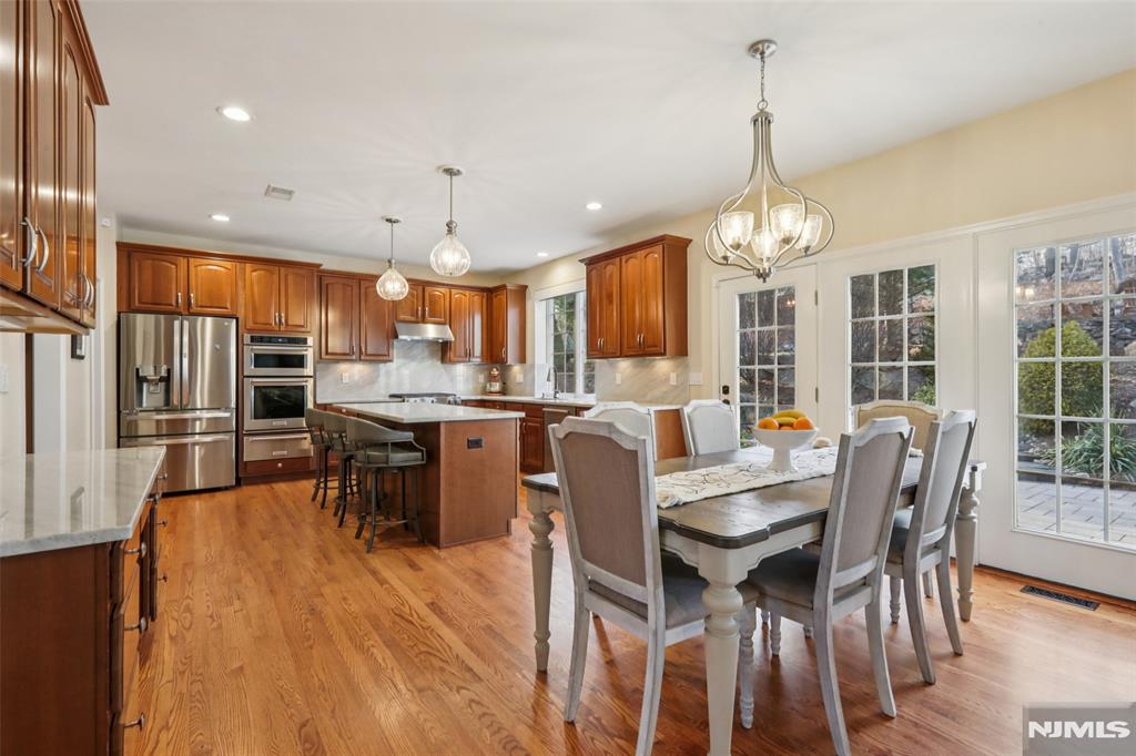 32 Harrison Mount Lake Road Ringwood, NJ 07456 - Photo 8 of 40