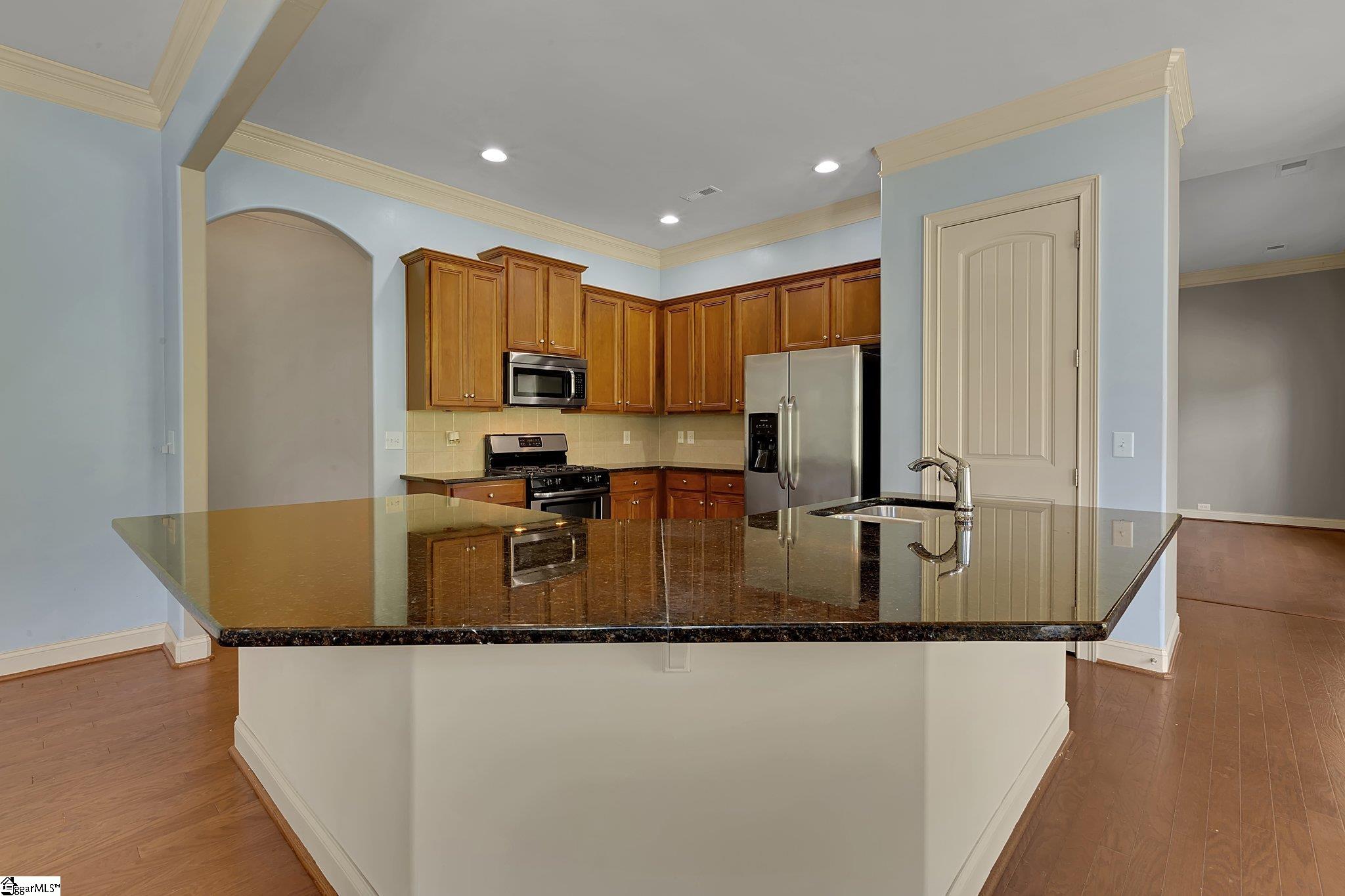 9 Sheldrake Place Simpsonville, SC 29681 - Photo 9 of 41 Gallery Image 9