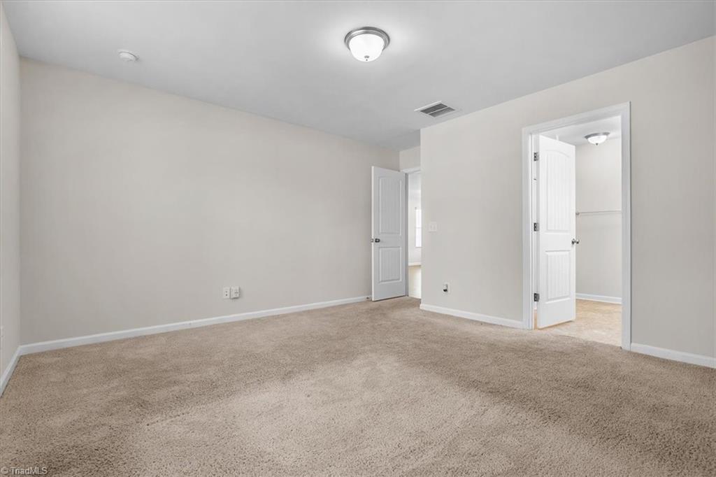 3887 Copperfield Court High Point, NC 27282 - Photo 22 of 44