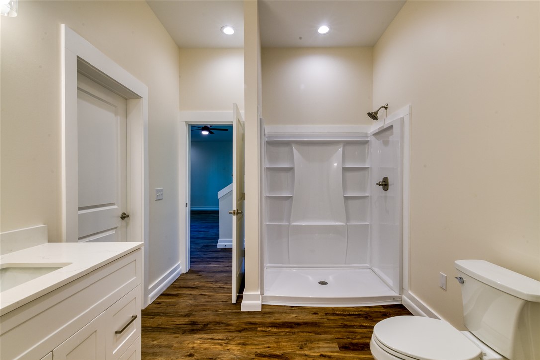 401 Long View Ridge Lane Seneca, SC 29672 - Photo 35 of 48 Basement Bathroom
