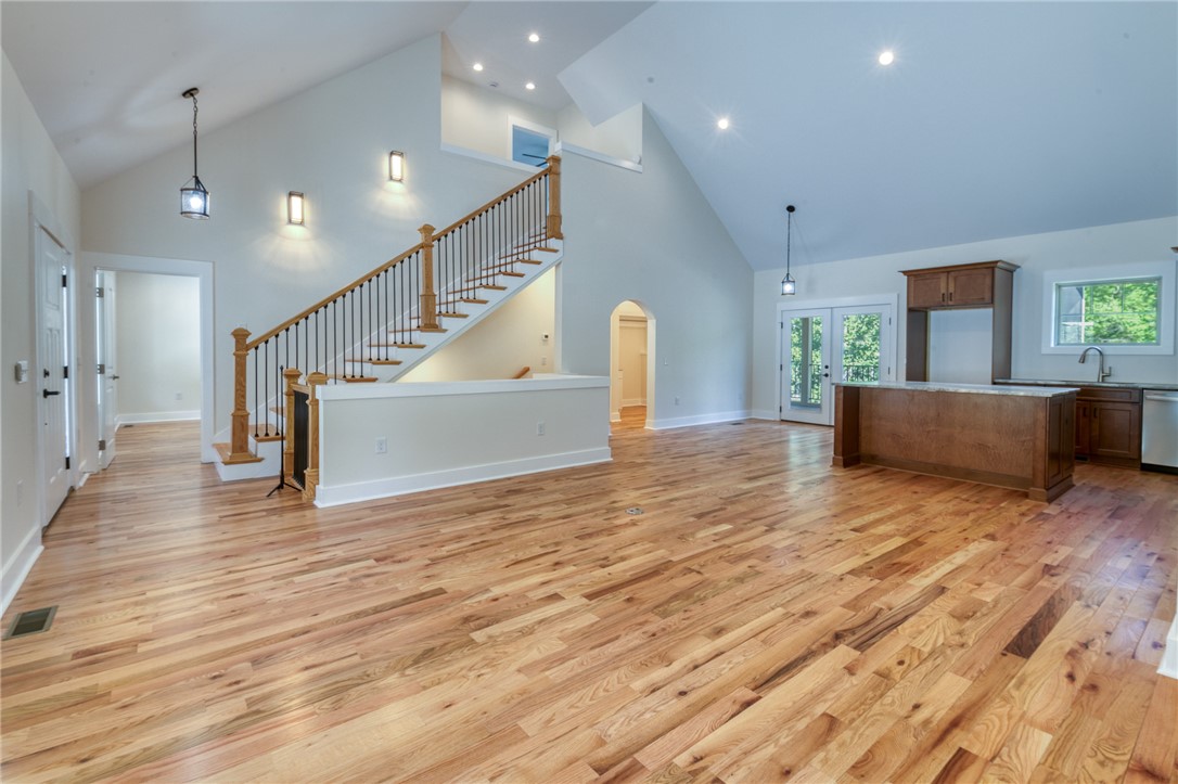 401 Long View Ridge Lane Seneca, SC 29672 - Photo 6 of 48 Main Level