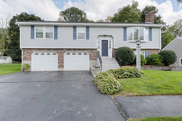 35 Bonnybrook Road Worcester, MA 01606 - Photo 1 of 29 Gallery Image 1