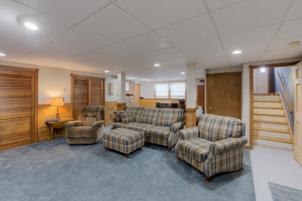 35 Bonnybrook Road Worcester, MA 01606 - Photo 18 of 29 Gallery Image 18