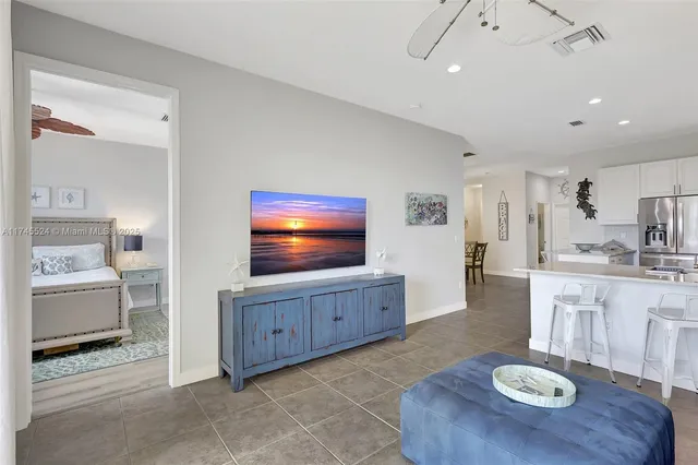 $4,200 | 1604 Mariner Bay Boulevard, Unit 1604, Fort Pierce, FL 34949