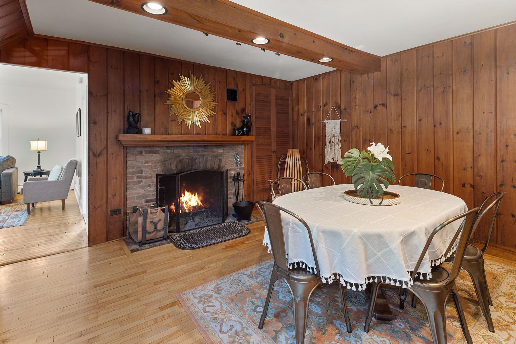 687 Stowe Hollow Road, Unit 2 Stowe, VT 05672 - Photo 4 of 39